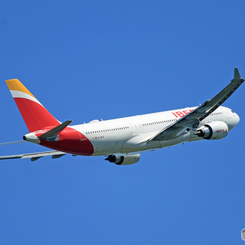 「賀正」 IBERIA A330-202 EC-MLB 飛び立ちです