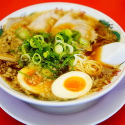 特製醬油味玉ラーメン
