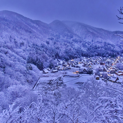 早朝の白川郷2