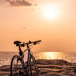 沈む夕日を追いかけて