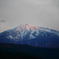 夕陽を浴びる鳥海山
