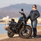 バイクと夕陽