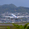 赤色マークのエアバス A350（JA01XJ）来阪⑤