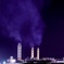 南十字星と発電所の煙