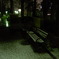 雪のふる公園で