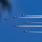 大空に伸びる五色の雲