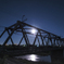 月と鉄橋