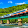 山を越え川を渡る鉄道の旅を楽しみませんか、北海道はあなたを待っています！