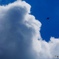 雲を突き抜け