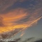 夕やけにひこうき雲