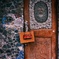 DISPLAY -Closed-
