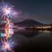 湖面の彩り