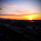 街に沈む夕日