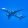 青空の旅客機(ANA)