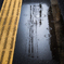 雨の日の路地