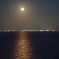 月明かりの海