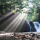 光芒と大泉の滝