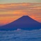 朝焼けの富士山