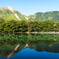 水面の焼岳