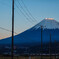 富士山と電信柱