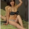東　女似