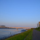 夕陽に染まった多摩川スカイブリッジ