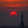 PL塔のある夕景