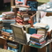 洋書の山