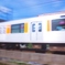 光る車体