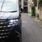 黒塗りの高級車