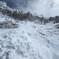 吹雪に耐える