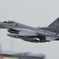 横田基地友好祭2025　F-16デモフライト