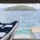 海に臨む