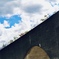 空と廃線路橋
