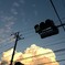 信号機と夏の夕暮れ