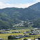 田園と山なみ