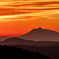 夕映えの岩木山