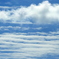 遠くの雲