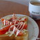 トマトツナマヨトーストとホットコーヒー