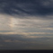 空と海の間に