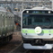 E235系すれ違い
