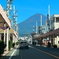 アーケード街からの富士