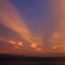 淡い月と夕焼け