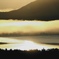 湖面を覆う霧雲。