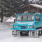 高峰の雪上車