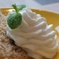 生クリームを添えて。