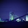 夜の工場