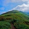 秋の尾根を歩く