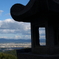 三鈷寺の灯篭と京の街