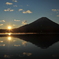 精進湖の夜明け